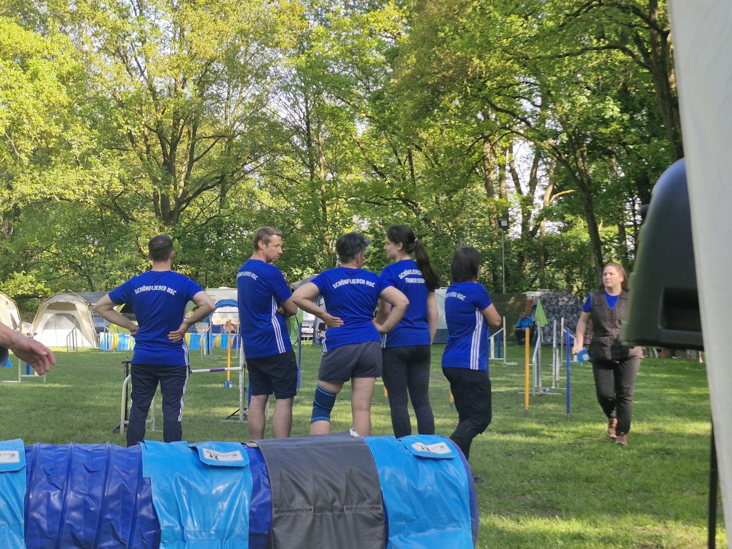 Hopp in den Mai 2025: 4 Tage Agility-Action & 2 Tage Expertenwissen